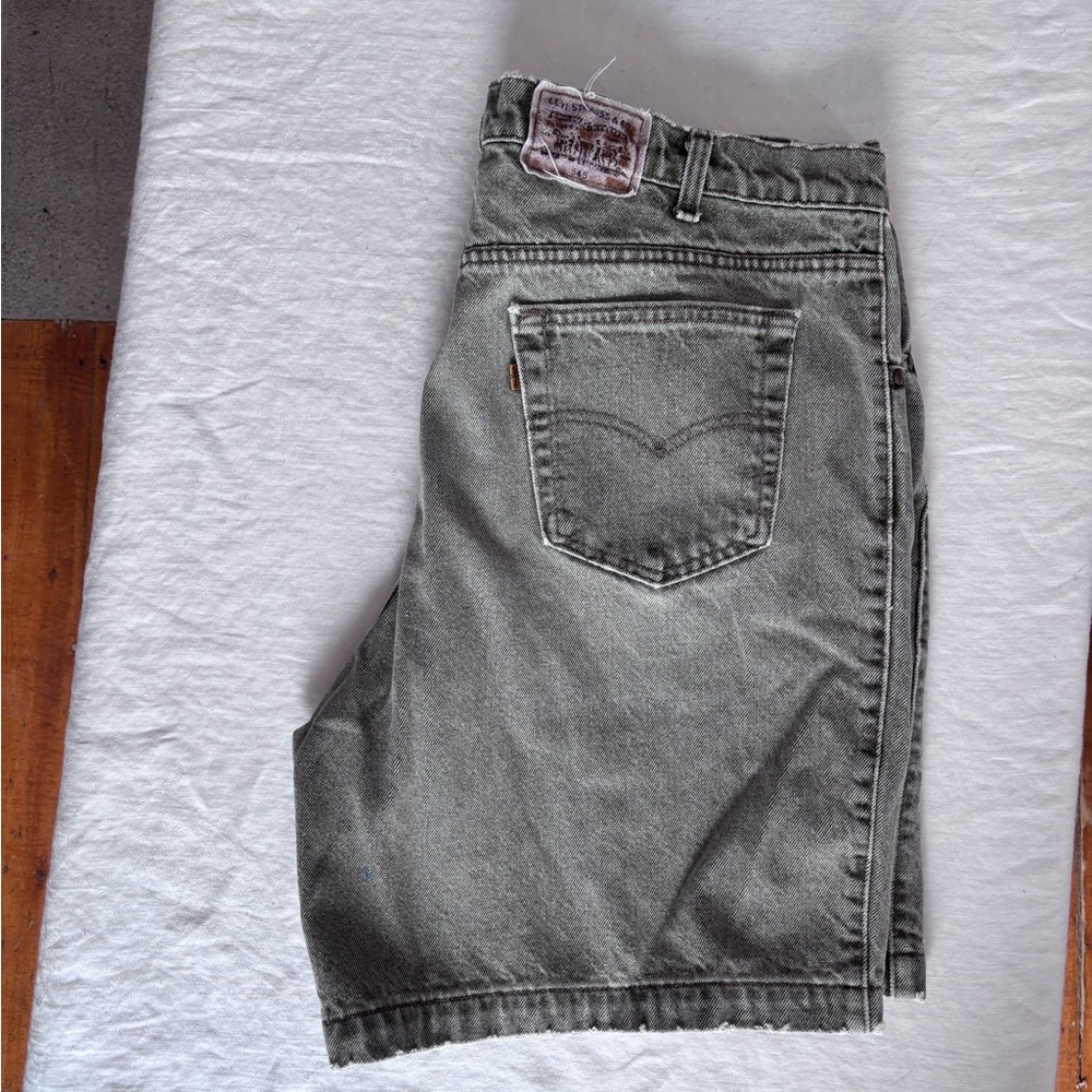 Men’s Vintage Levi’s Strauss and Co 545 Orange Tab Shorts Thrashed Size 40 Waist